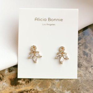 Alicia Bonnie Encircled Flowers gold Earrings